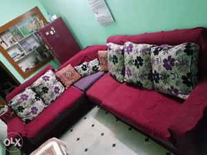 L shaped sofa set (6 seater). 2 years old. Mint