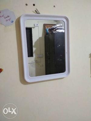 New mirror only 5 months use.. I m selling Bcoz I