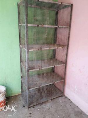 Pigeon breeding cage