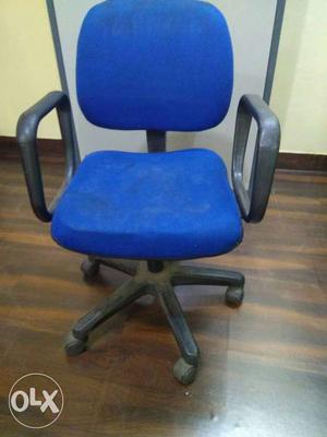 Revolving Chair good condition..