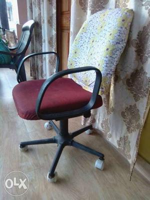 Revolving chair full condition