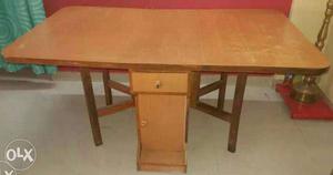6 seater wooden foldable dining table with 4