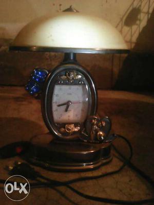 A beautiful table lamp watch for you.. with