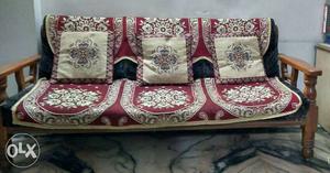 Brown Wood-framed Red And White Floral Fabric Pad Futon