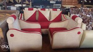 Good in quality Hathi sofa set 3+2=5 seater.