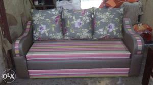 Great quality Sofa only 3 seater