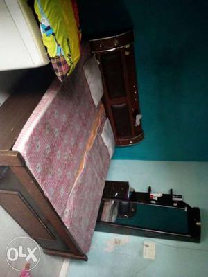 King size double bed with top storage and box