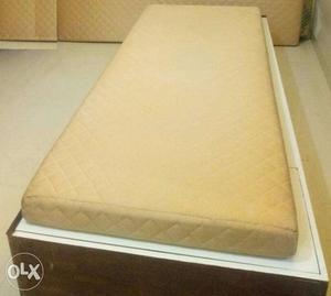 Luxurious and comfortable mattress as good as new for sale