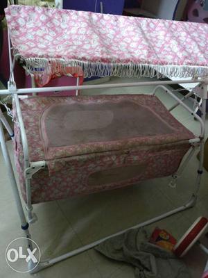 Palna with roof cover and net safe child from mosquitos and