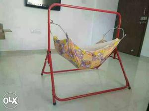 Rearly used baby cradle