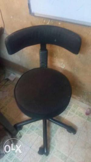 Second hand wheel chair