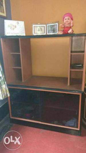 Tv cabinet in good condition
