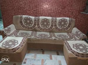 3 years old sofa (2 sofa & 2 seats)