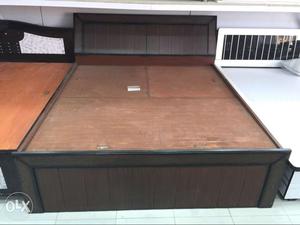 Brand new bed with 10 year genuine replacement