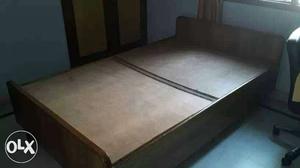 Brown Wooden Bed with box 4×6 very strong and durable