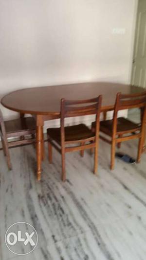 Dinning TABLE 6 seater..No Damage..Only 3 chairs