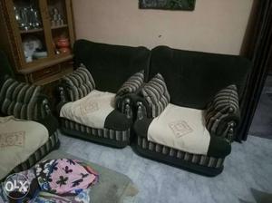 New sofa selling it for new changes best quality
