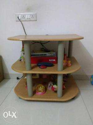 TV trolley in a good condition for sale