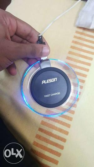 Pleason fast wireless charger worth Rs 
