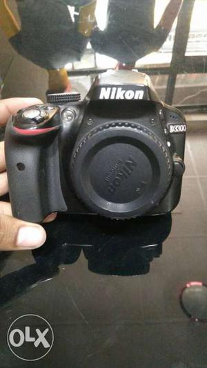 Black Nikon d Camera