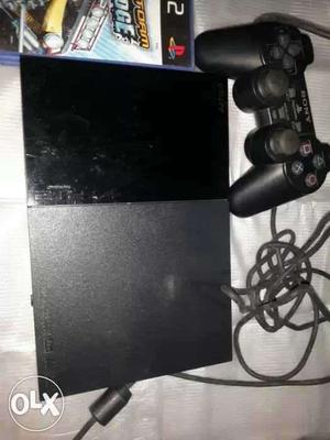 Black Sony PS2 Console With Controller And Game