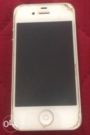 Iphone 4s 16 gb. Good condition With original earphones and