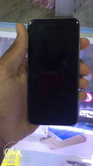 Iphone 6 64 gb 3 month use only with charger and