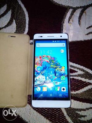 Itel it used only 1 month having google voice