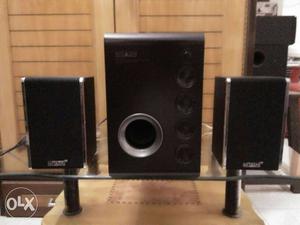 Mitashi black speakers 1 woofer 2 speaker good