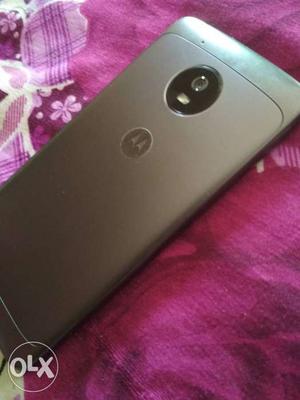 Moto G5 2 months old.. With bill.. No scratch...