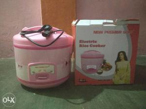 Pink Rice Cooker With Box