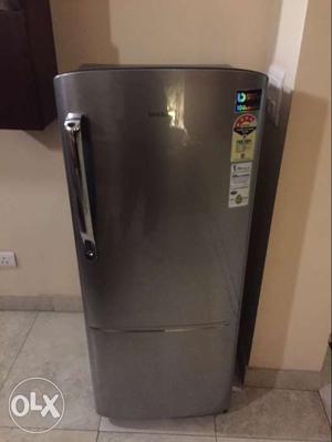 Samsung seal packed brand new fridge.200litre