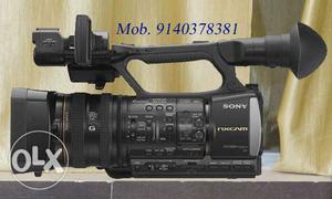 Sony nx3 camera new condition only10 Month old