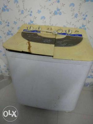 Washing machine in working condition available