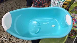 Brand New Baby Bath Tub! Not even used once. Can