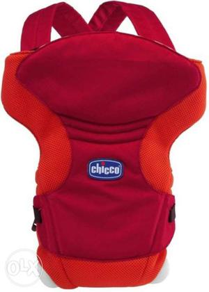 Chicco baby carrier in great condition. Used only