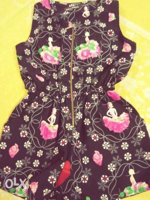 Very beautiful jumpsuit for girl size is 24.