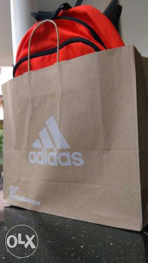 Adidas bag.It's original. I am really not used.it's an