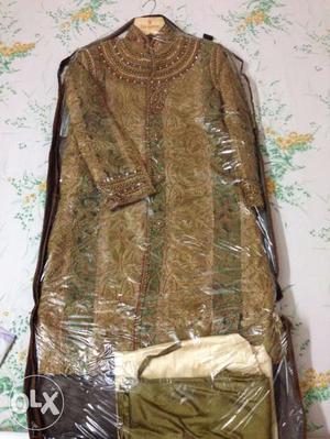 Royal Wedding Sherwani used only once (like new)..size 40