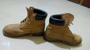 Timberland boot brown(price negotiable)