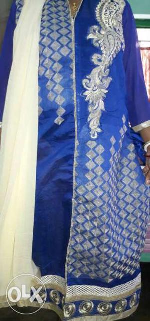 Women's Blue nd white salwar new unused...
