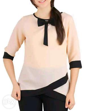 Women's Brown And Black Crew-neck Elbow-sleeved Shirt