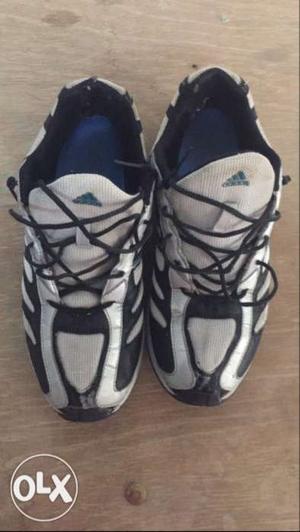 Addidas shoes uk 10 very good condition urgent