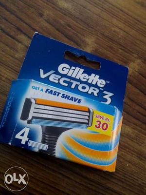 Gillette VECTOR 3 blades(4 PCs)