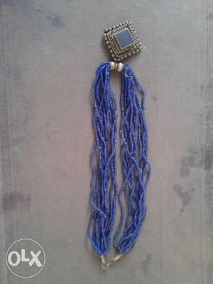 Neckless Blue with Oxidized Pendent