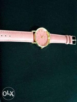 Pink Gold Plated Big Dial Ladies Wrist Watch.