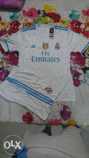 Real Madrid home kit  With shorts**New piece**