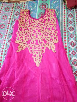 Women's Pink And Beige Sleeveless Crewneck Dress