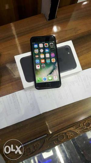Apple iPhone7 32gb in perfect condition sparingly used