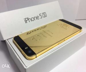 Gold apple iphone 5s 64gb with bill
